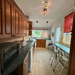 Bright Near Southmead Проживання в сім'ї Бристоль