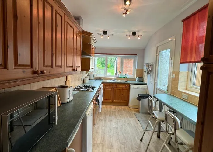 Bright Near Southmead Ubytování v soukromí Bristol